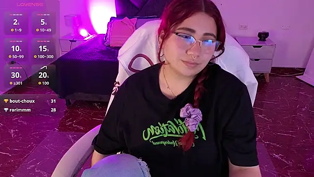 littlee_red's Live XXX Chat