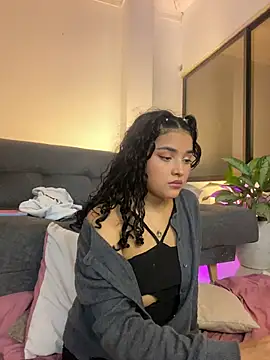 ladulcemary_'s Live XXX Chat