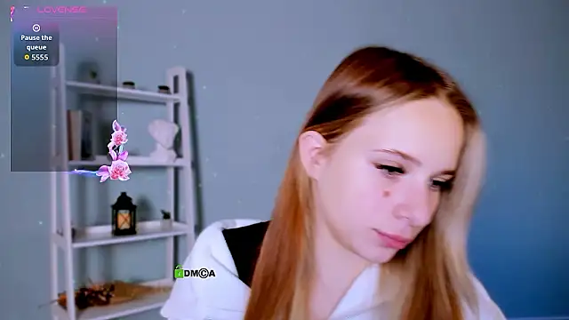 miles_candy's Live XXX Chat