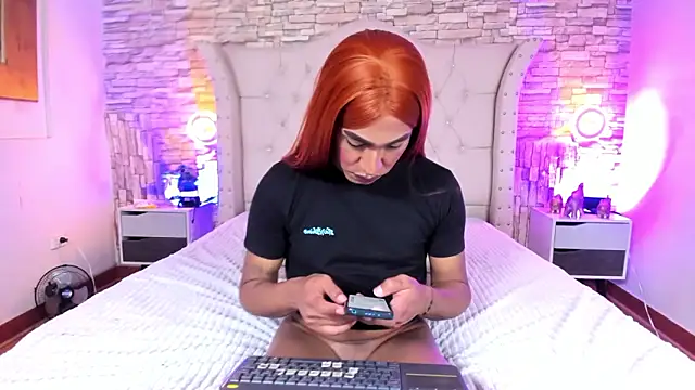 แชท XXX สดของ Lucia-sex