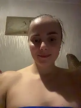 AlisaKissss' Live XXX Chat