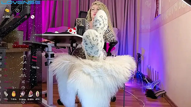 your_wild_amazon_forever: онлайн-секс-чат