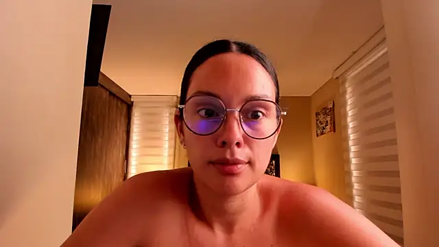 anabel_025 – Naživo XXX chat