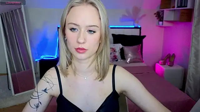 SashaBrooks' Live XXX Chat