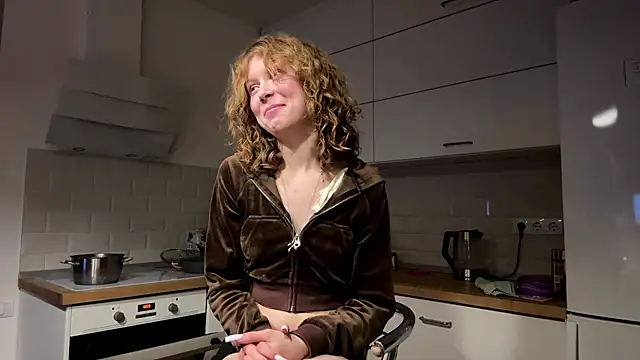 ElfriedaZwack's Live XXX Chat