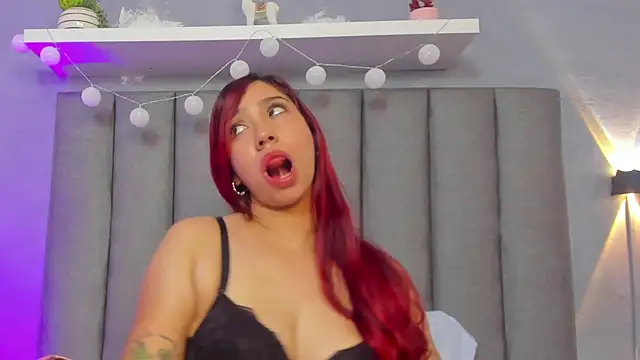 lia_violetta's Live XXX Chat