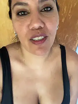 Samantablair: онлайн-секс-чат