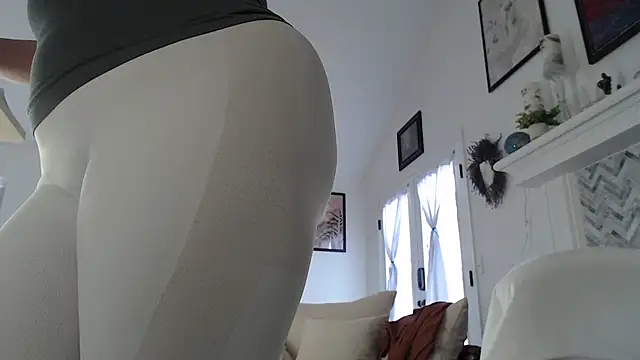 AuroraWillows' Live XXX Chat