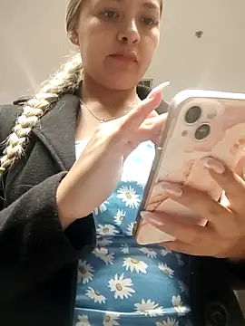 alana_69's Live XXX Chat