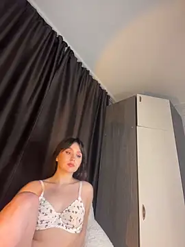 itssophiie's Live XXX Chat