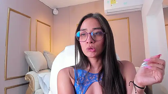 Sembang XXX Secara Langsung NahimiThompson