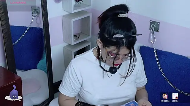 Catwhite_ Chat XXX in diretta