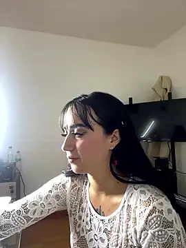 EmmyEvans1 Chat XXX in diretta