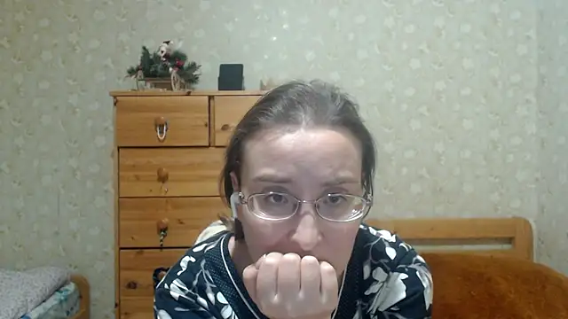 Smart_Rose's Live XXX Chat