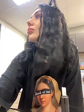 MaeveMoon's Live XXX Chat