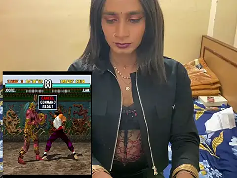 แชท XXX สดของ LuvLayla