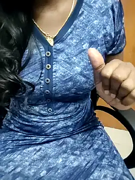 Tamilmallu-duskygirl03's Live XXX Chat