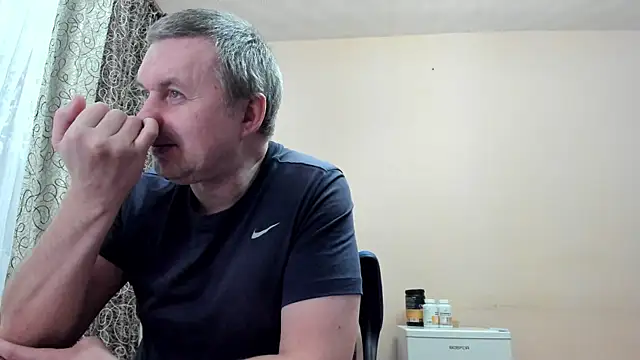 SanFrantsisko Adlı Modelin Canlı XXX Sohbeti