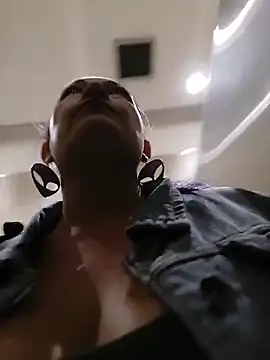 sophie_banger's Live XXX Chat