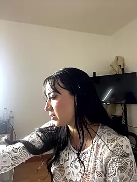 EmmyEvans1's Live XXX Chat