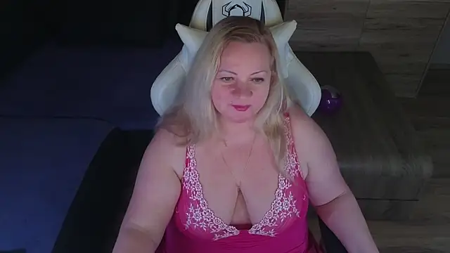 MolligSpielle's Live XXX Chat