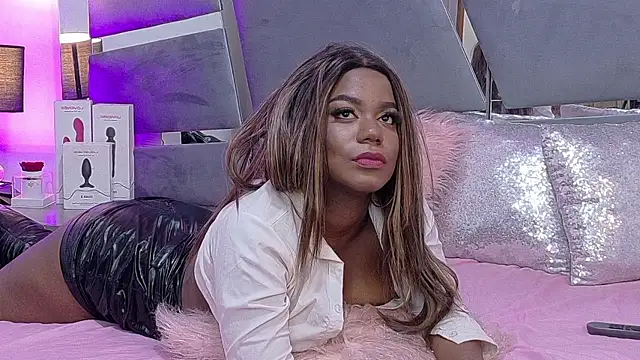 LorraiineJohnson 即時 XXX 聊天