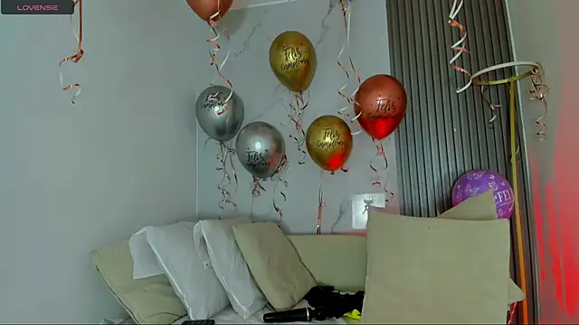 Chat +18 de kiaratentation ao vivo