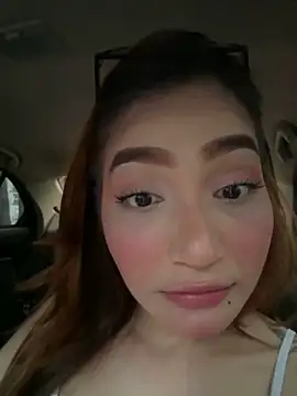 la_machhi Chat XXX live