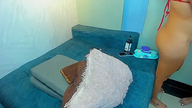 Show modela play_sex18 na web-kameri