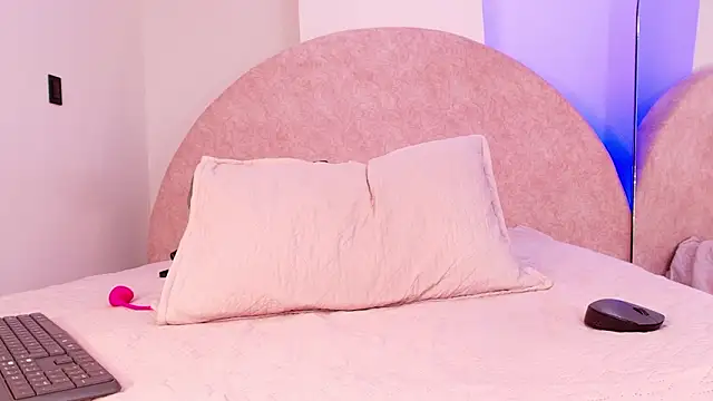 lilylovely_ Chat XXX in diretta