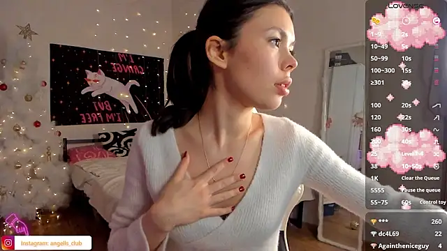 Idnkjustadeline's Live XXX Chat