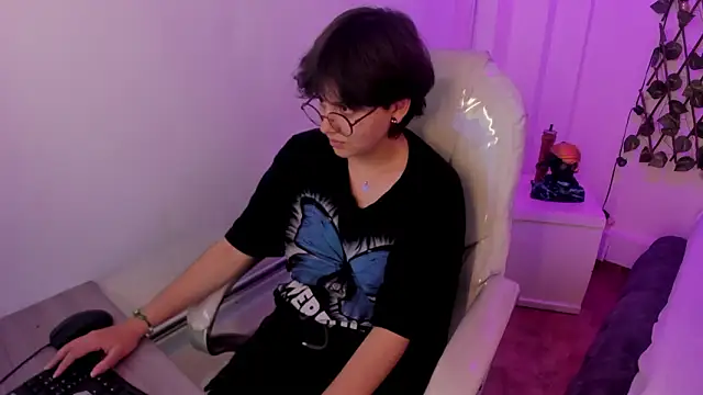 Nathaly_ds Chat XXX in diretta