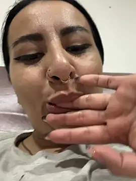 Abril_Luv Chat XXX in diretta