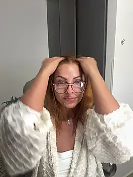 Show modela x-anastasia na web-kameri