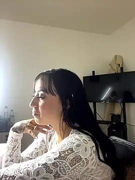 EmmyEvans1's Live XXX Chat