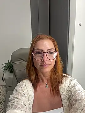 Show modela x-anastasia na web-kameri