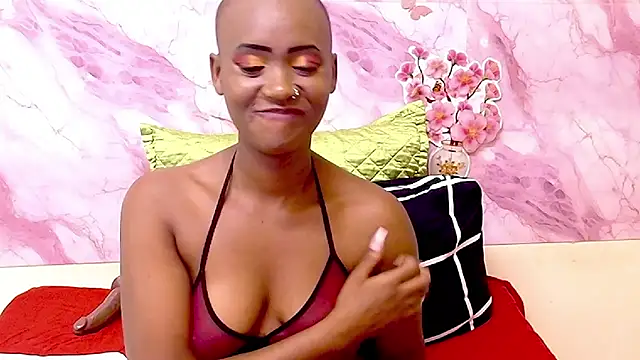 EbonyOlive69's Live XXX Chat