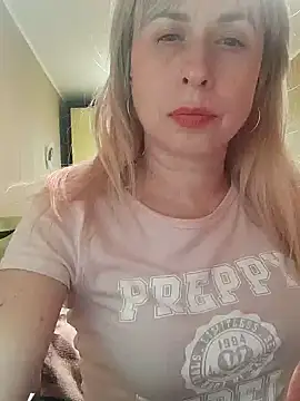 Chatroom XXX en direct de SelinaLovqx