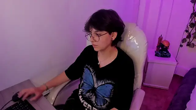 Nathaly_ds' Live XXX Chat