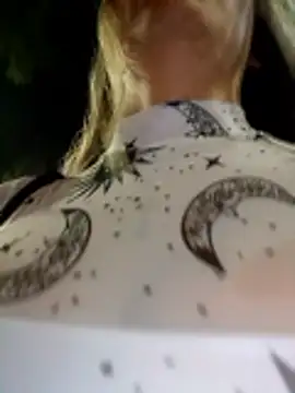 Chat +18 de Cata_city1106 ao vivo