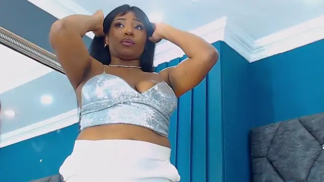 Chat +18 de VanessaGlenn ao vivo