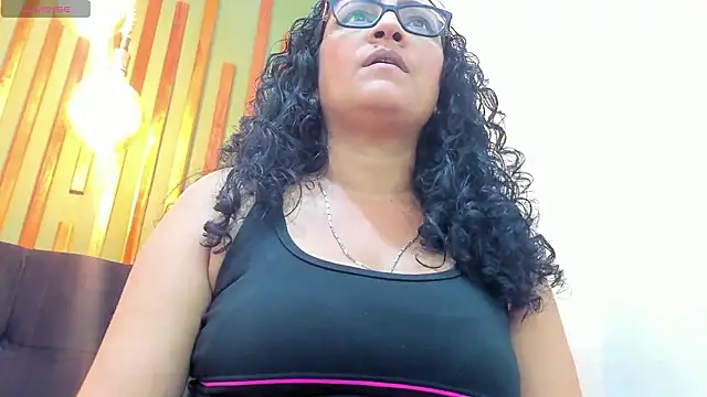 Chat +18 de Bianca_slut1 ao vivo