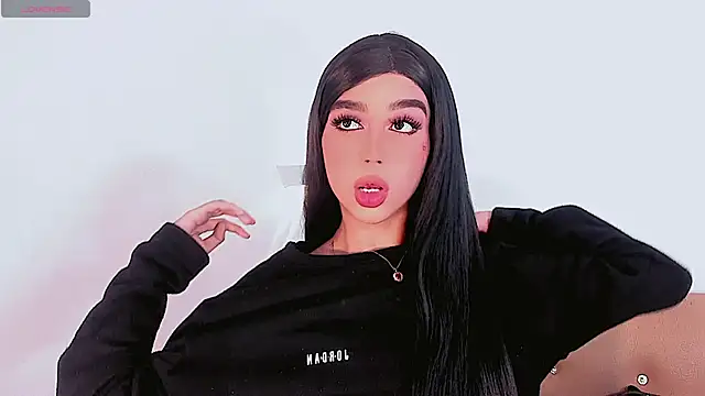 Miss-Saraii's Webcam Show