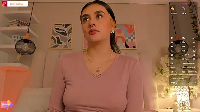 Chat +18 de cute__cherry_ ao vivo
