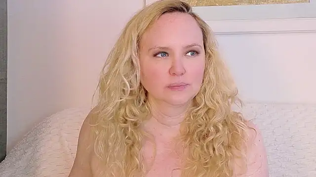 Sarah4you: онлайн-секс-чат