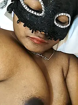 FANTASY_QUEEN_07: онлайн-секс-чат