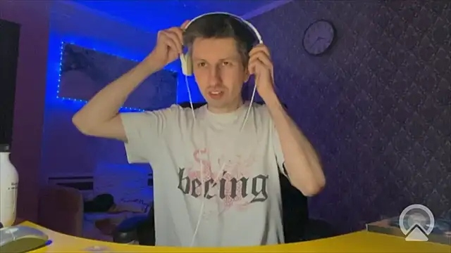 Aki-Laky: вебкам-шоу