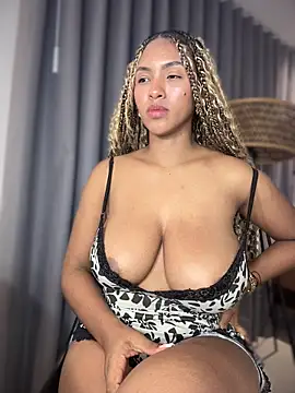 Mia_sweet80のライブXXXチャット