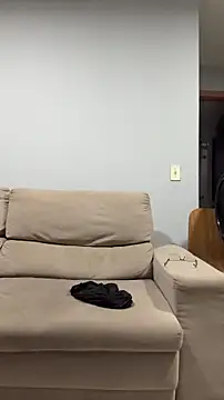 KRYSTALIZEDY's Live XXX Chat