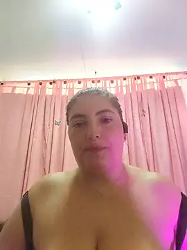 lina_maria99: онлайн-секс-чат